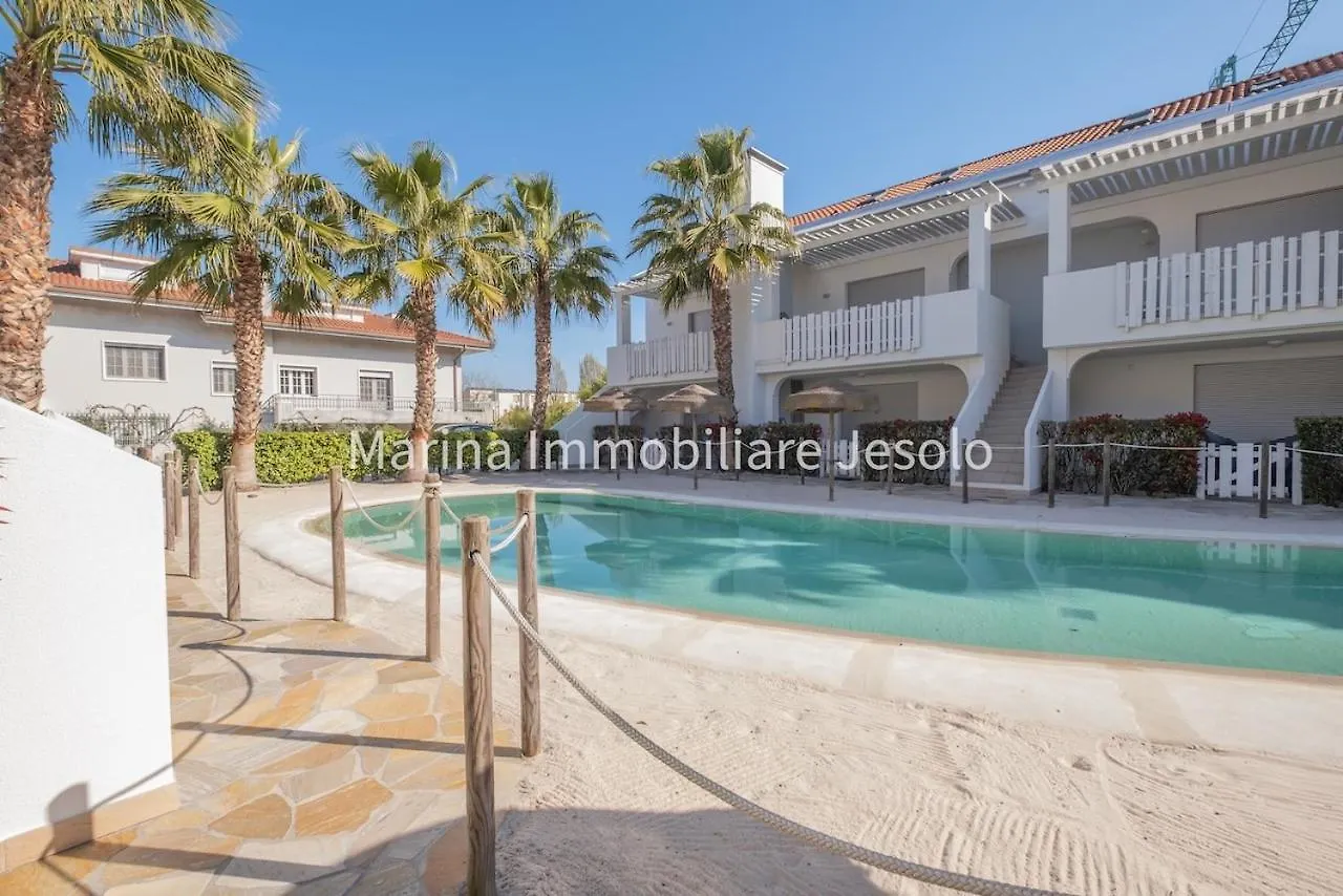 Oasi Beach Apartment Lido di Jesolo