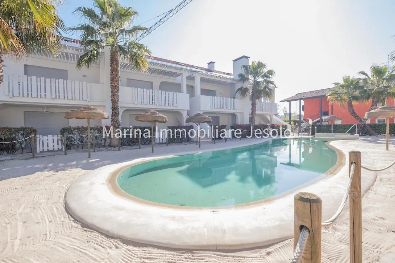 Oasi Beach Apartment Lido di Jesolo