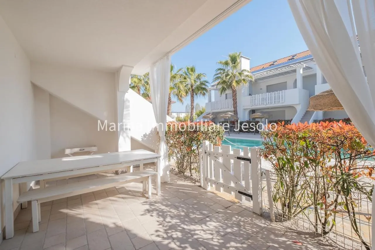 Oasi Beach Apartment Lido di Jesolo Italy