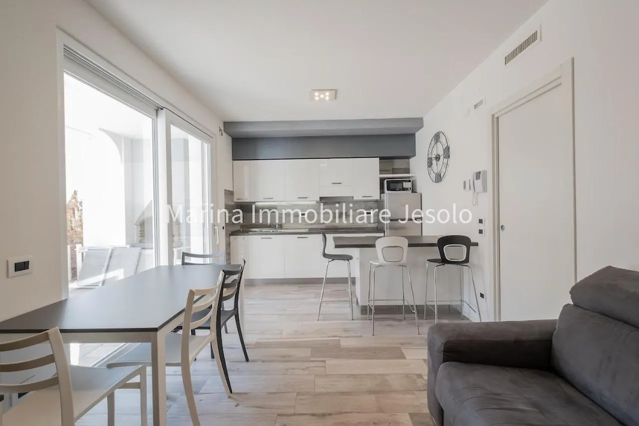 Oasi Beach Apartment Lido di Jesolo